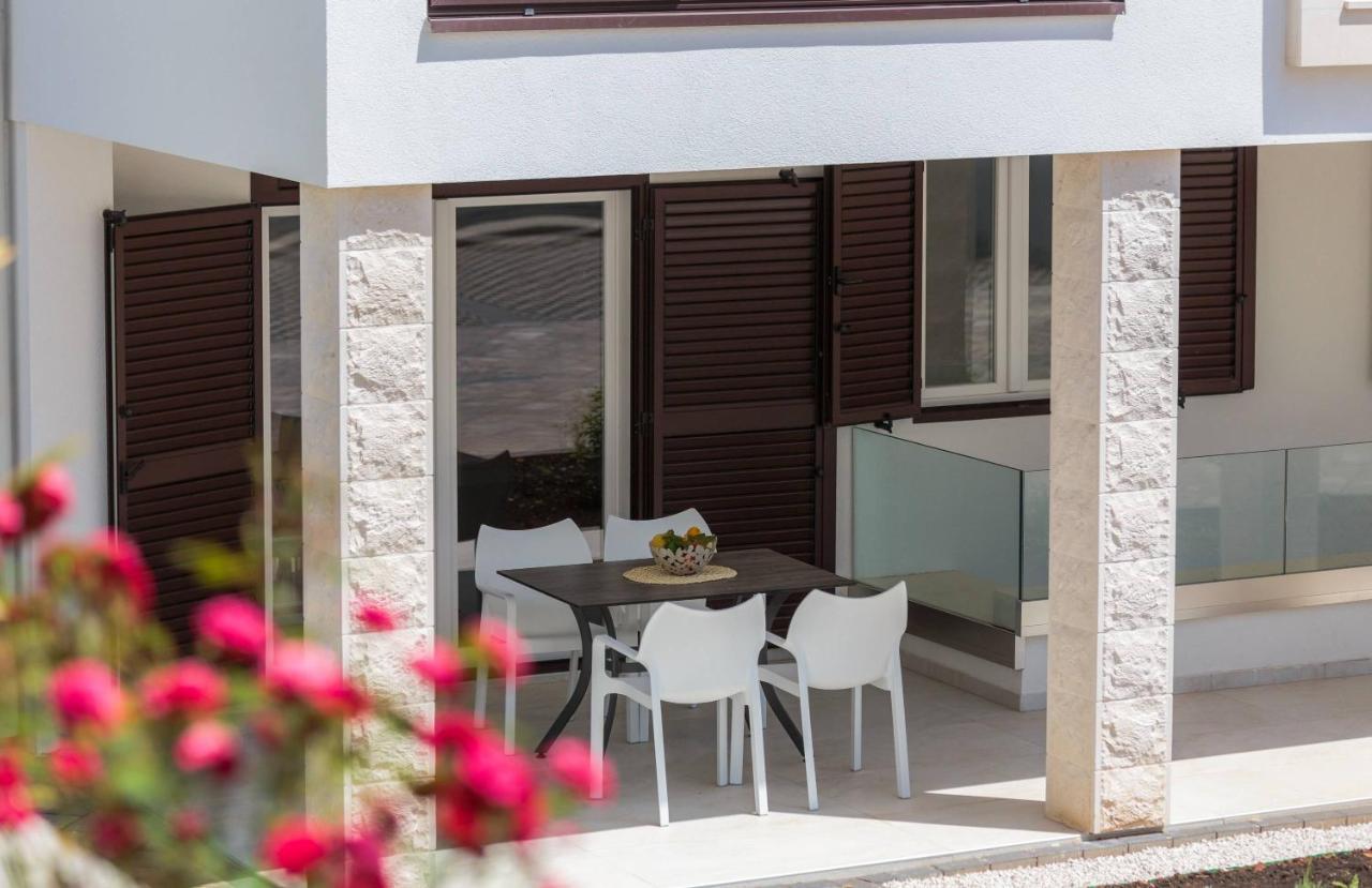 Apartmani Kos Supetar Exterior foto